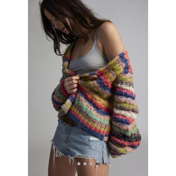 NWT Urban Outfitters Kimchi Blue Sam Cardigan - Picture 4 of 11